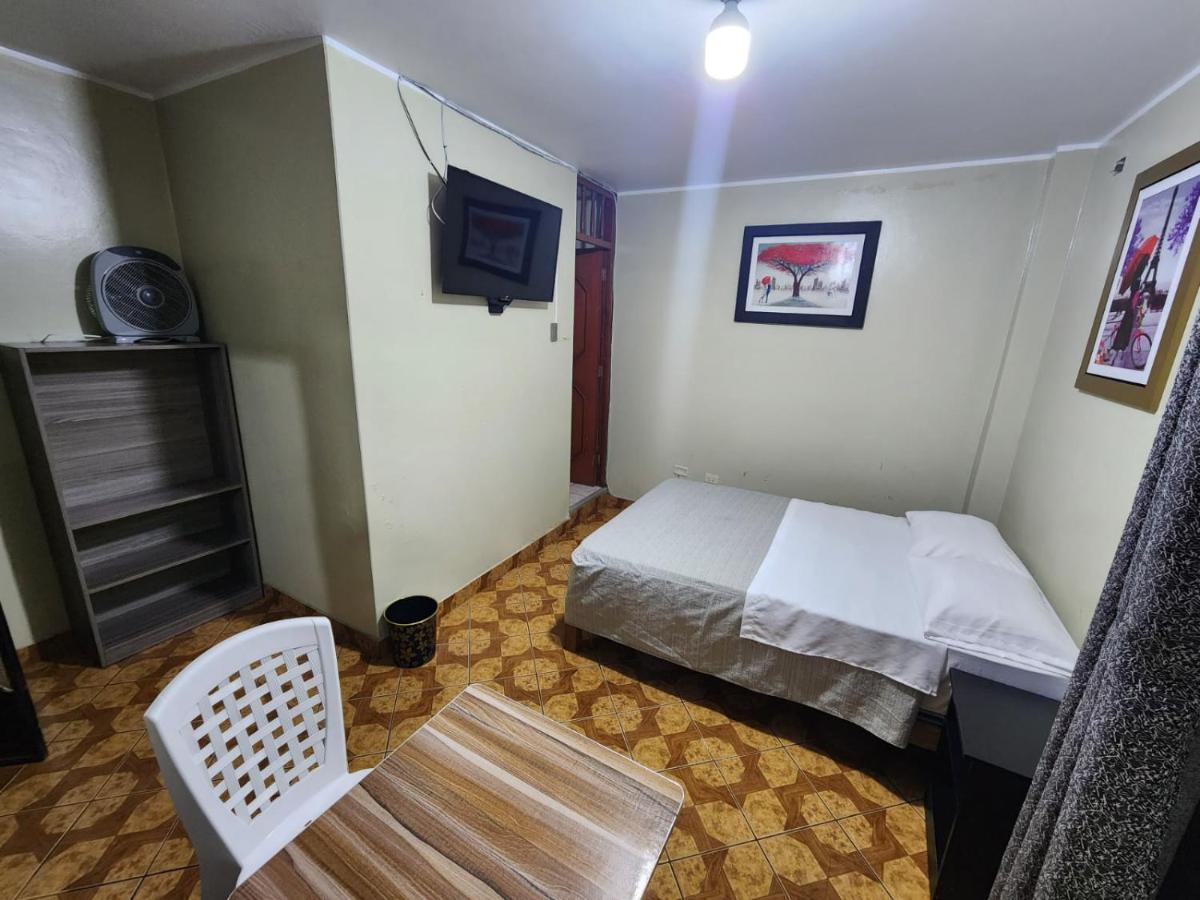 Hostal Continental Nazca Bagian luar foto