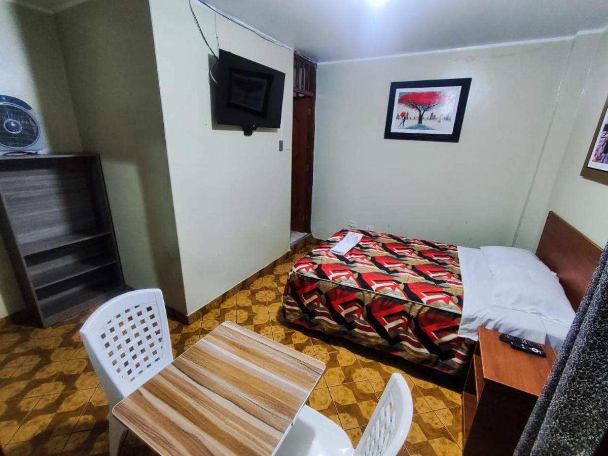 Hostal Continental Nazca Bagian luar foto